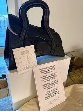 GSCT Global Supply Chain Telephone Bag in Black. Cute Crossbody Going for 650